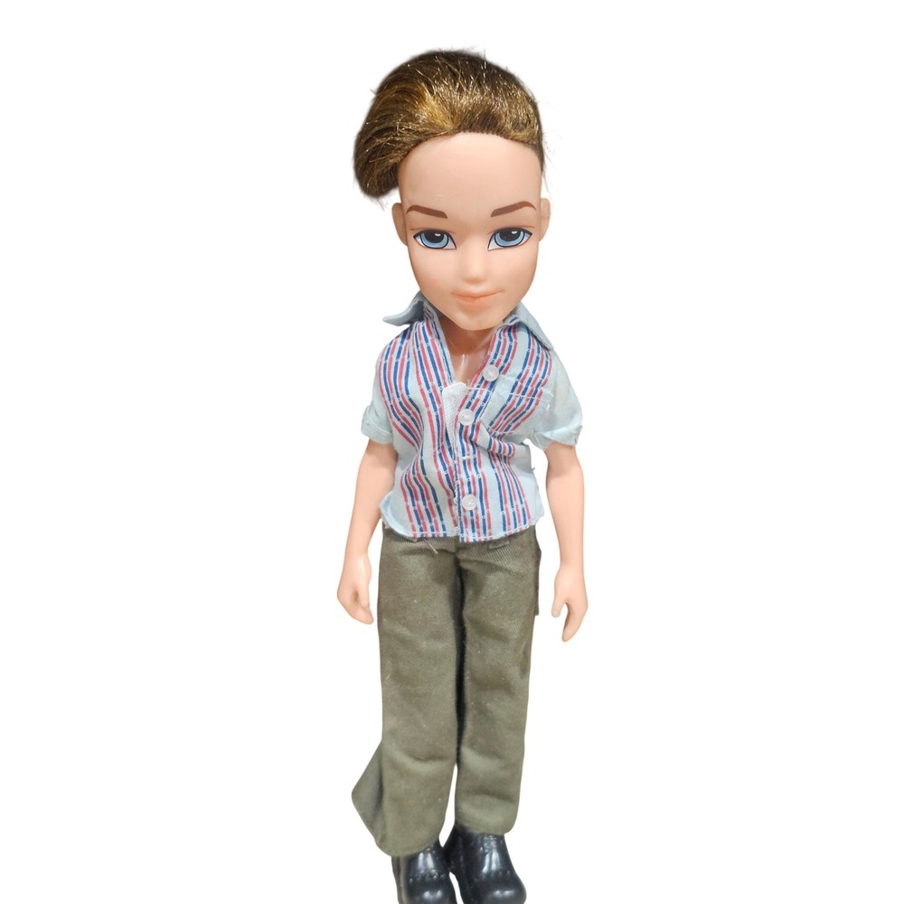 Bratz Boyz Cameron Doll MGA Entertainment 2003 Blue Eyes Brown Hair Y2K Outfit